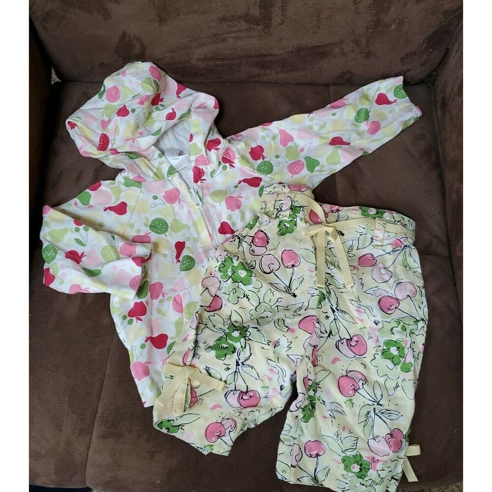 Girl's 6 12 month hood zip sweat jacket sweater matching pants apples and pears
